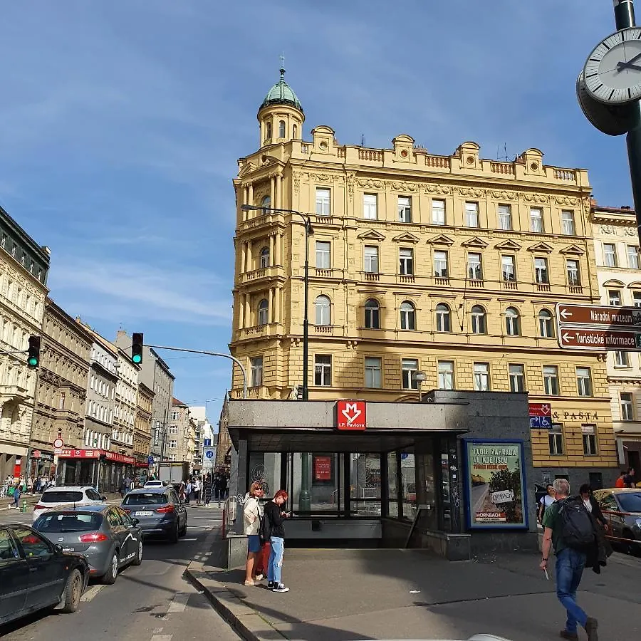 Prague Castle View Apartment